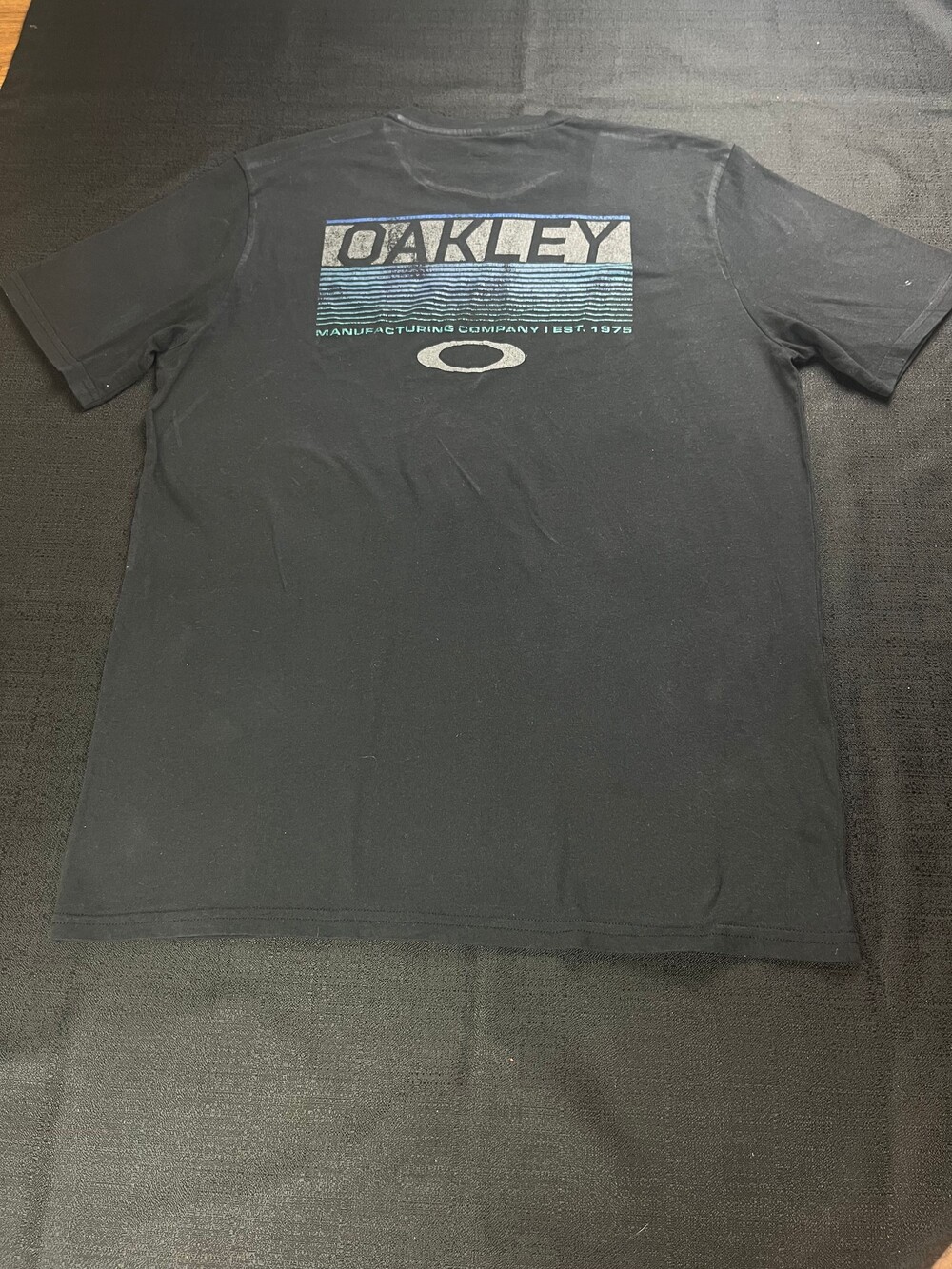 Oakley Large Black T-Shirt Short Sleeve Logo Graphic